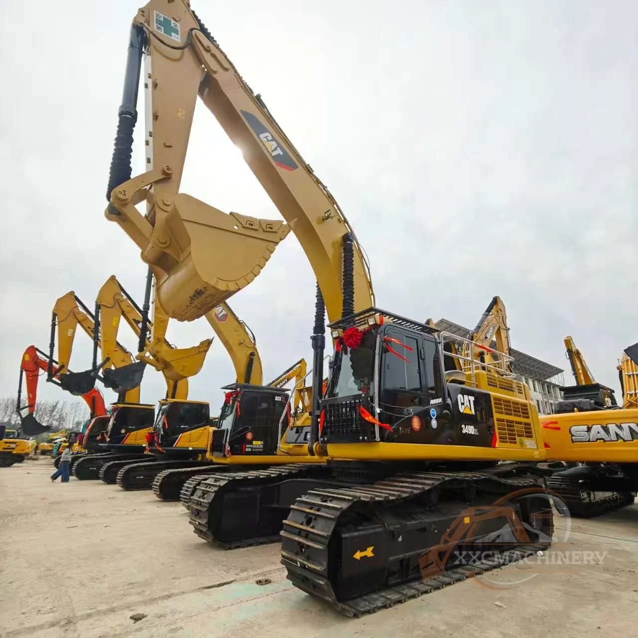 Used Caterpillar 340D2L excavator (1)