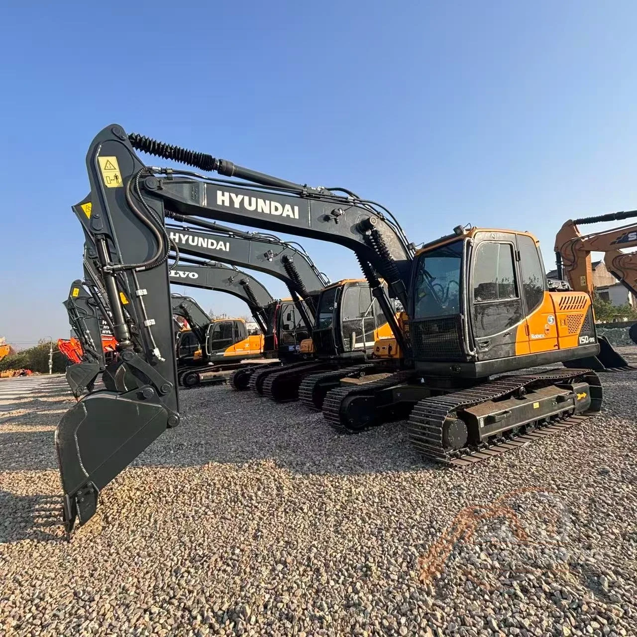 Used Hyundai 150-9S excavator (1)