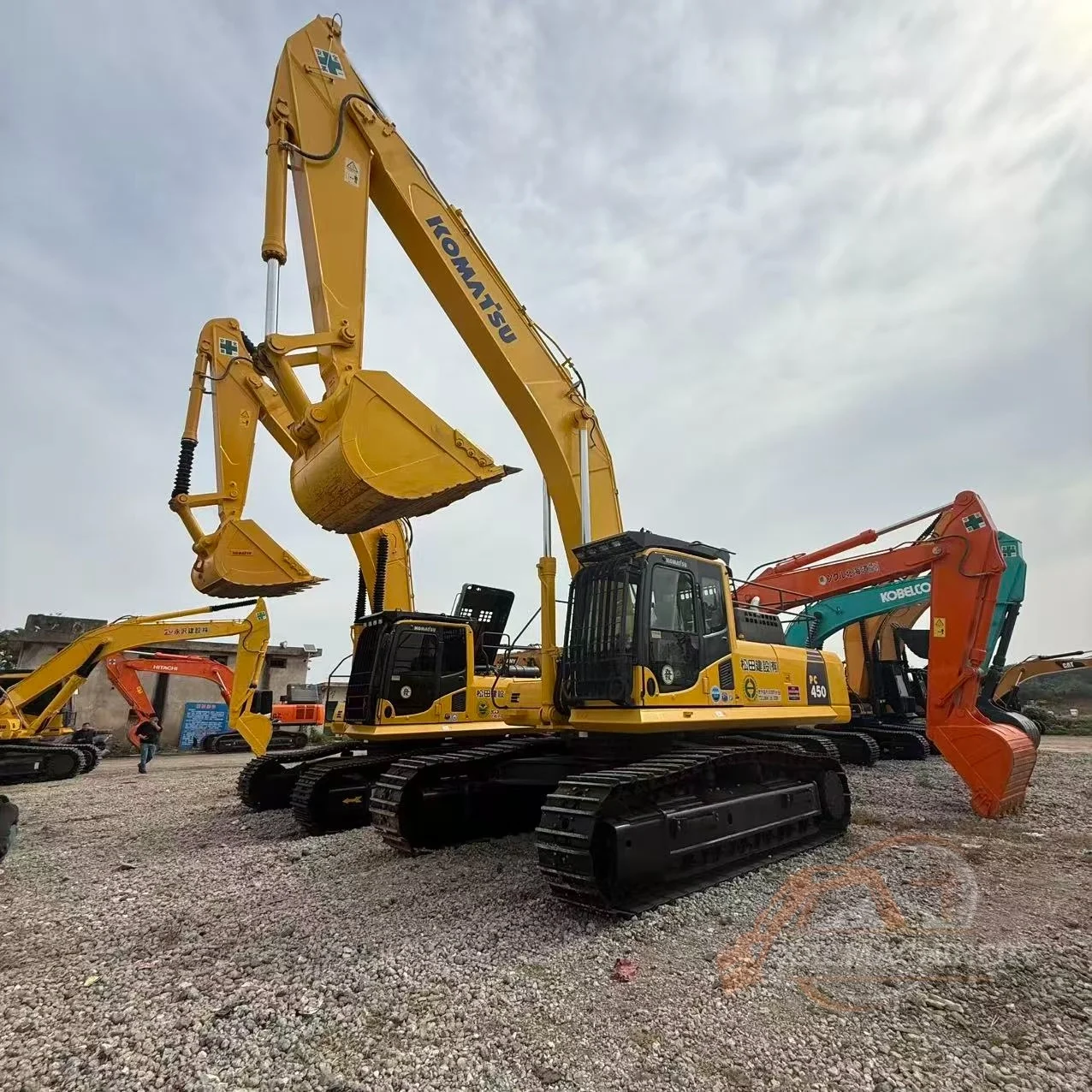 Used Komatsu PC450 excavator (1)