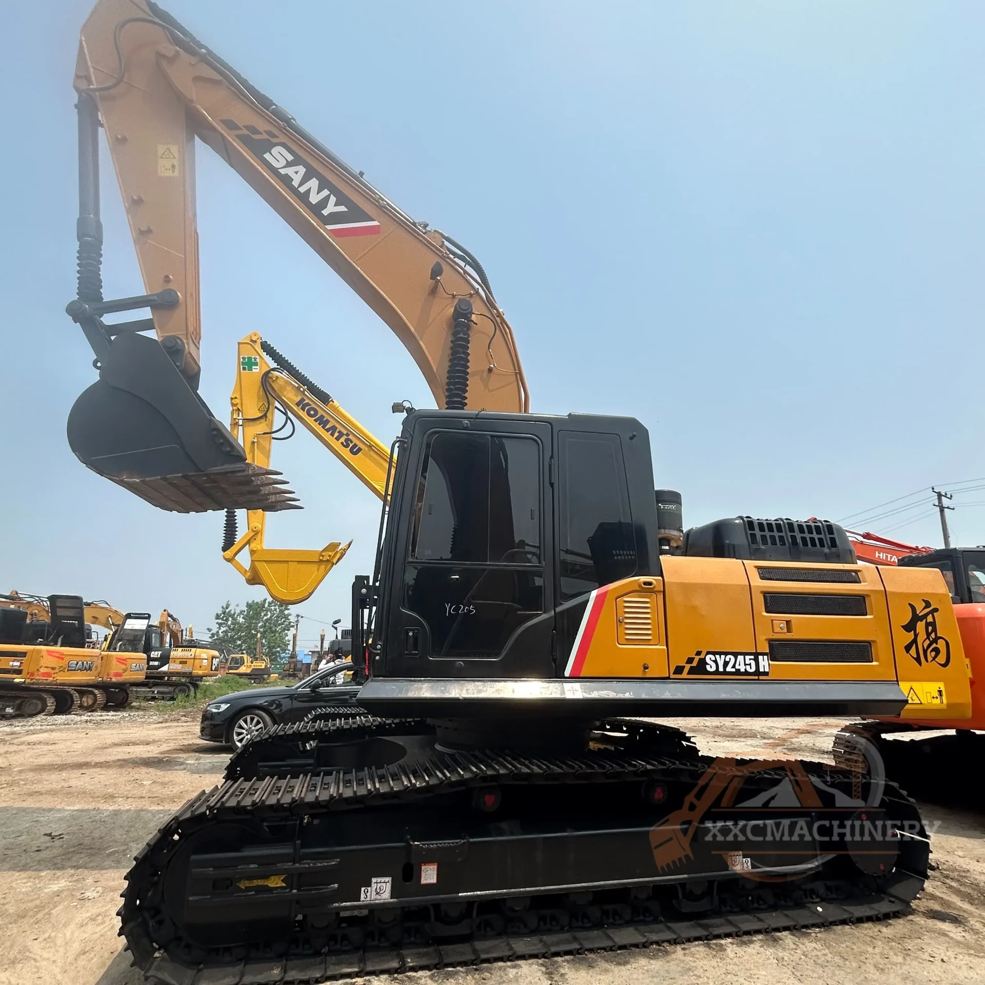 Used Sany 245H excavator (2)