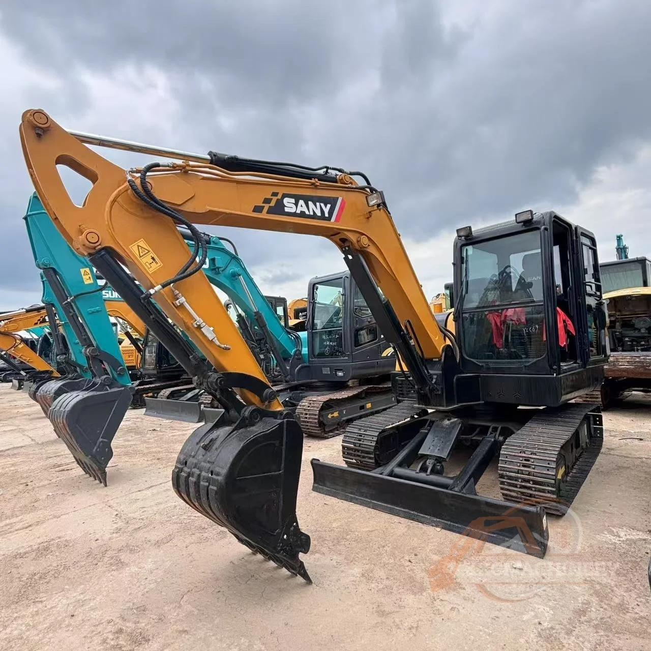 Used Sany 60C excavator (2)