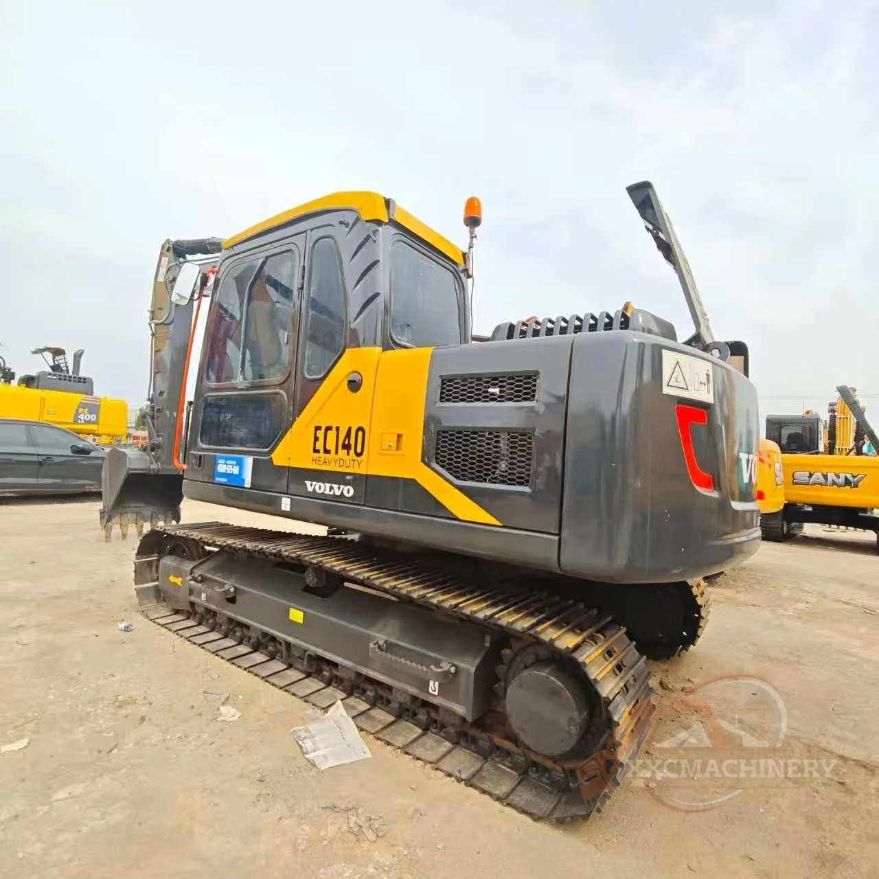Used Volvo EC140 excavator (3)