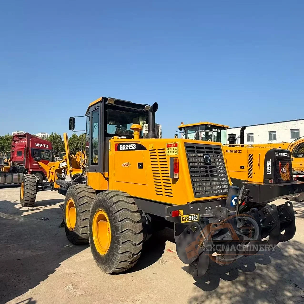 Used XCMG 2153 grader (3)