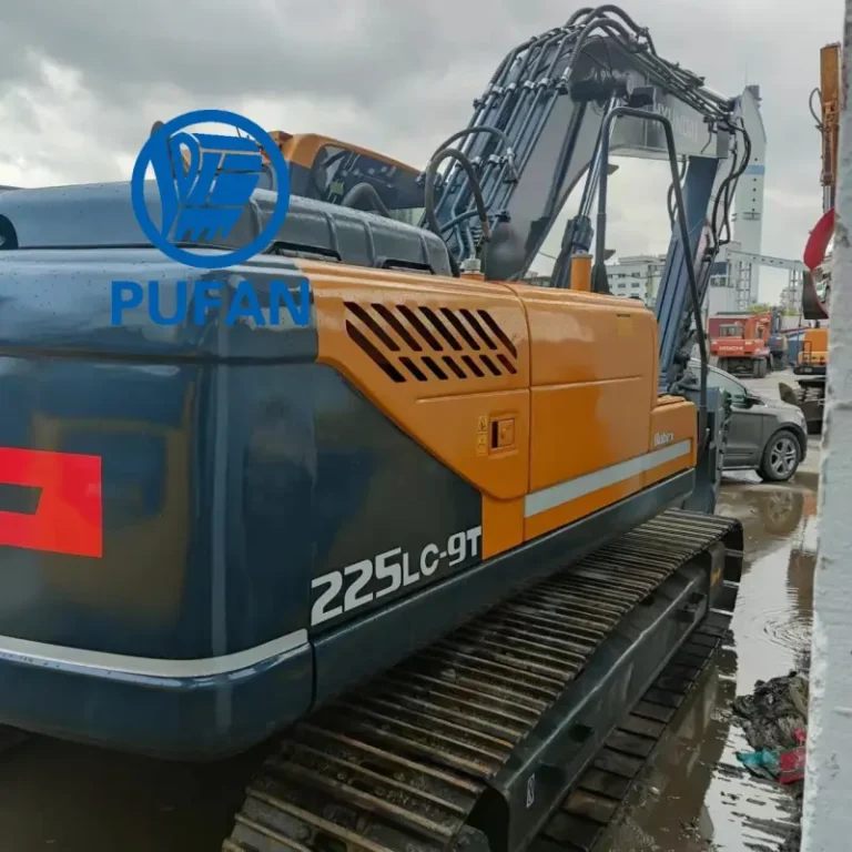 Used Hyundai R225LC-9T8