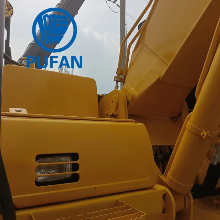 Used Komatsu PC200-84