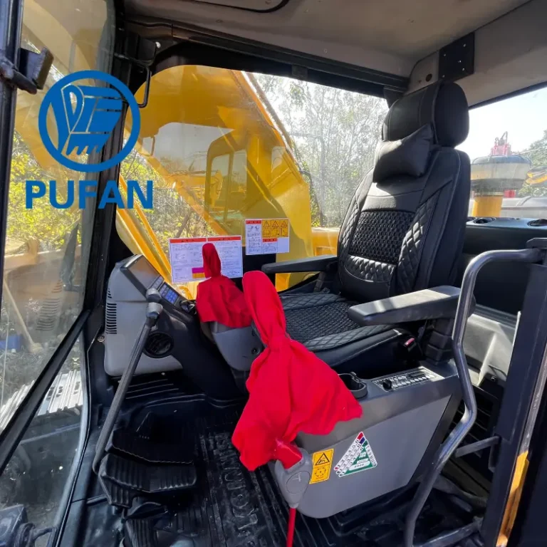 Used Komatsu PC220-85