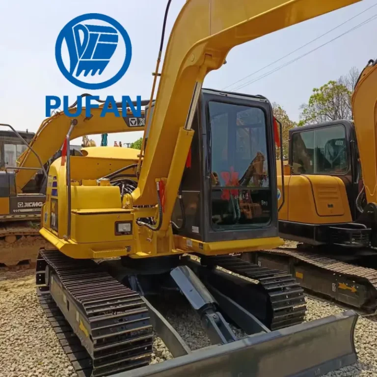 Used Komatsu PC704