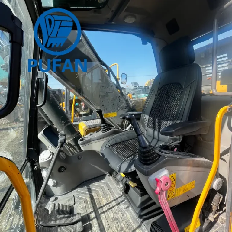 Used Volvo EC220D4