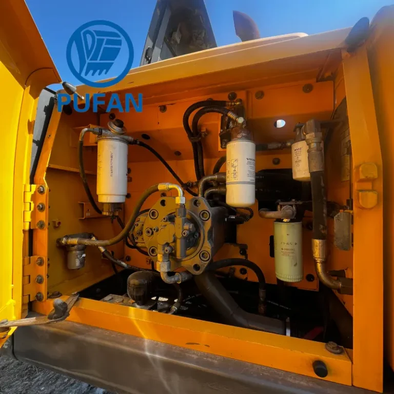 Used Volvo EC220D6